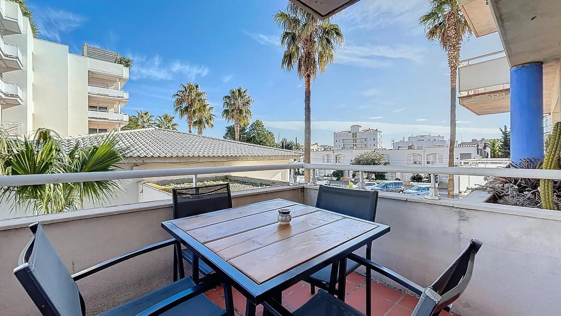 Apartment Port Canigo 1 150- Magnifico Apartamento Con Pisci Roses Spain