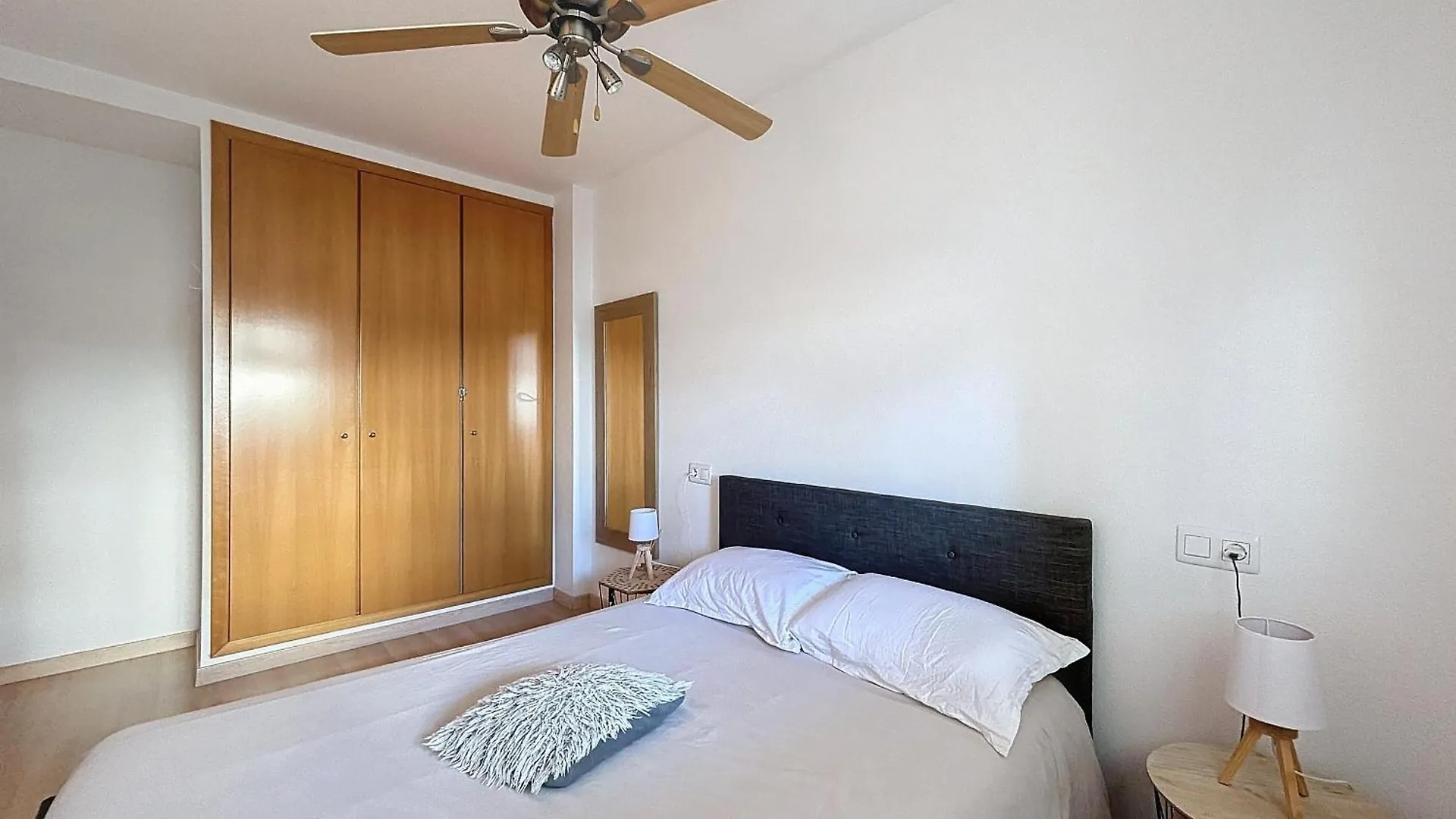 Port Canigo 1 150- Magnifico Apartamento Con Pisci Roses